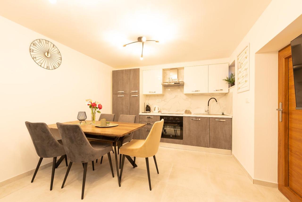 Apartment Olive Kaštela المظهر الخارجي الصورة