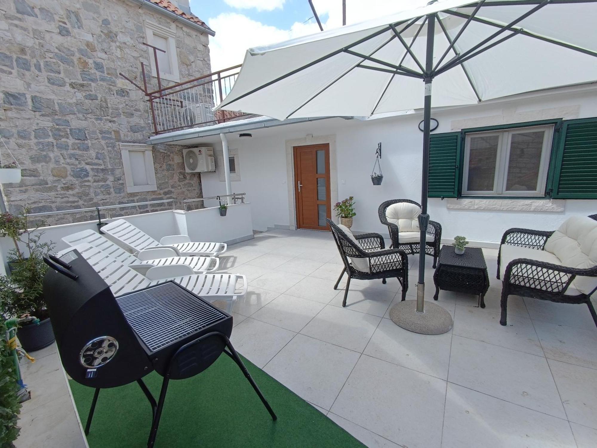 Apartment Olive Kaštela المظهر الخارجي الصورة